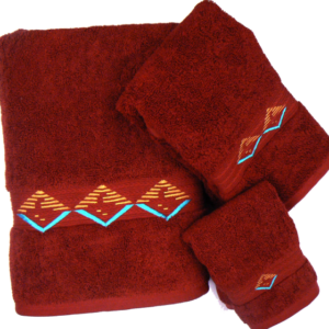 Mojave Diamond Garnet Red Towel Set
