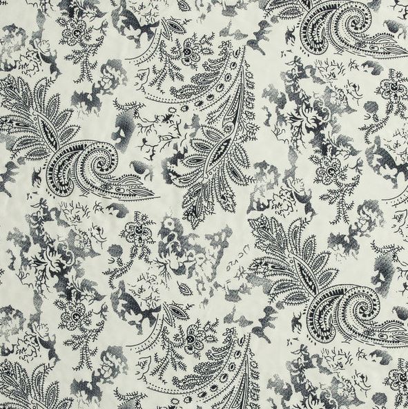 Clara Quilt Set - Image 8