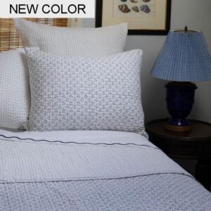 Iris Block Quilt Pillow Shams